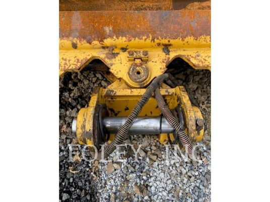 Caterpillar 72" TILT DITCH CLEAN BUCKET (316-LINKAGE), Bucket, S/N: 10-6696-02, 2017 - Image 3