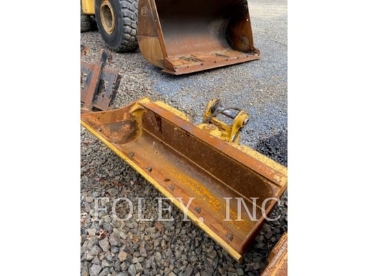 Caterpillar 72" TILT DITCH CLEAN BUCKET (316-LINKAGE), Bucket, S/N: 10-6696-02, 2017 - Image 6