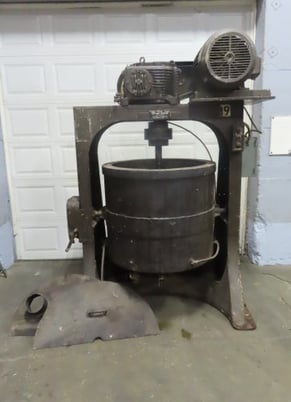 Union Process type B size #100S, jacketed attritor, Stainless Steel, 100 gallon, 35" dia. x 31" deep - Image 1