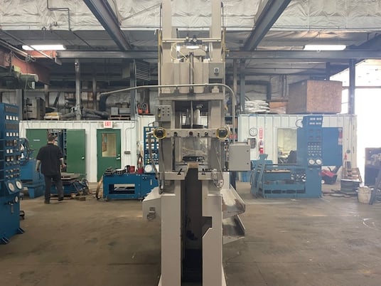35 Ton, Ahaus Tool & Engineering, down-acting hydraulic press, 45" x26" bed, 8" stroke, 21" daylight - Image 2