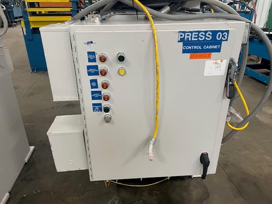 35 Ton, Ahaus Tool & Engineering, down-acting hydraulic press, 45" x26" bed, 8" stroke, 21" daylight - Image 6