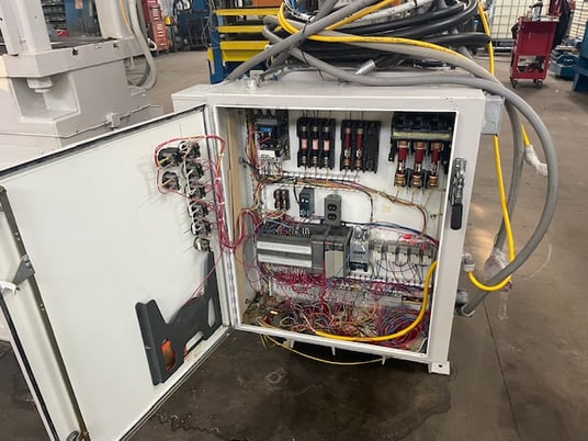 35 Ton, Ahaus Tool & Engineering, down-acting hydraulic press, 45" x26" bed, 8" stroke, 21" daylight - Image 7