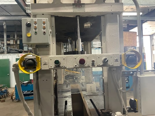 35 Ton, Ahaus Tool & Engineering, down-acting hydraulic press, 45" x26" bed, 8" stroke, 21" daylight - Image 8