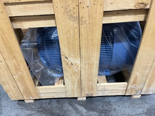 200 HP 1800 RPM Hyundai, Frame 447T, TEFC, 460 Volts - Image 2