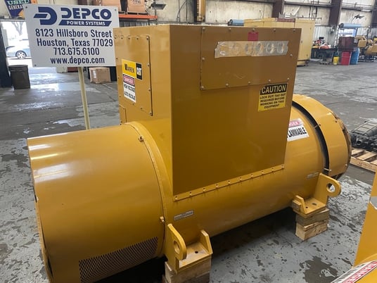 1300 KW, 1800 RPM, Kato #AA29006000, generator end, 346/600 Volts, sound attenuated enclosure 00, 2013 - Image 5