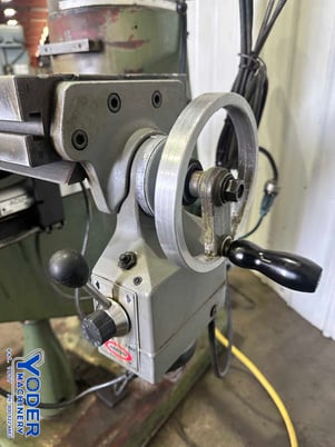 DoAll #GPM-200V, ram type vertical type mill, 9" x42" table, 2 HP, AcuRite III 2-Axis digital read out - Image 6