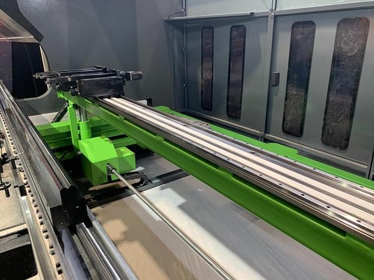 242 Ton, Ermak #Evo-3, CNC Hybrid press brake, 12' overall, 127.93" between housing, 10.83" stroke, 16.14" - Image 2