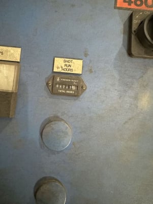 48" Wheelabrator #WMT-48, Shot Blast Table, 2 Wheels, 60" Work Height, Integral Dust Collector, 2007 - Image 9