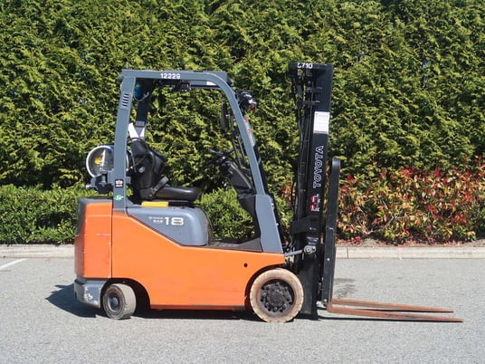 3500 lb. Toyota #8FGCU18, Forklift, 189" lift height, 3 Mast Stages, propane fuel, cushion tire, 2017 - Image 6