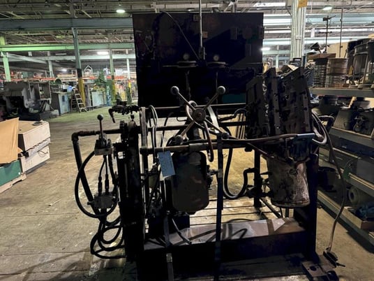 Dependable #200SA, shell core machine with gas panel & hydraulic unit, serial #916 - Image 8