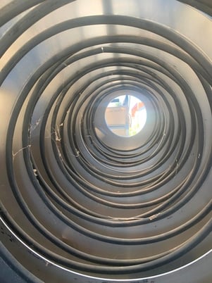 FEMIA rotary screen, 24" dia. x 8' long drum with 6' screening area, 3/16" wide zig zag openings - Image 4