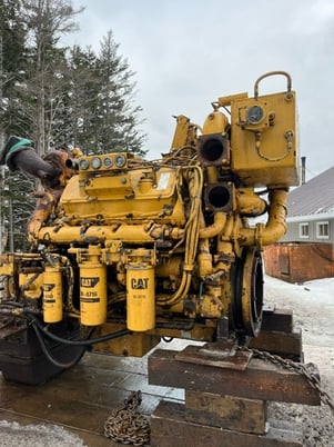 420 HP Caterpillar #3408, Marine diesel engine - Image 3