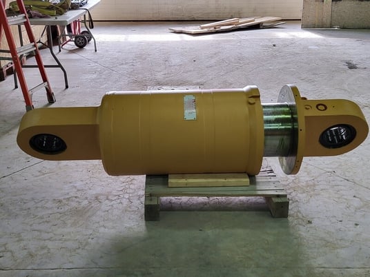 Komatsu Rear Suspension Eh9423 For 830E Rock Trucks - Image 1