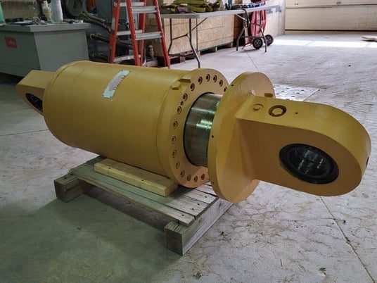 Komatsu Rear Suspension Eh9423 For 830E Rock Trucks - Image 10