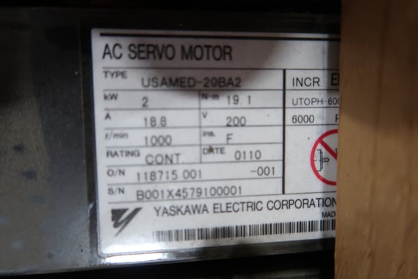 2 KW Yaskawa #USAMED-20BA2, AC servo motor, with Sumitomo MC-drive, 1000 RPM, 200 Volts - Image 2