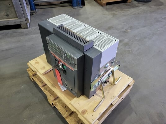 3200 Amps, ABB, SACE E3H-A32, air circuit breaker, 254/508/635 Volts - Image 5