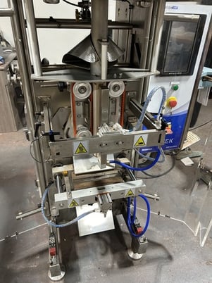 Weighpack #Vertek-800, vertical form fill seal b, 60 bags/minute, Omron Sysmac CP1H PLC, 2021 - Image 6