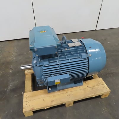 147 HP 1485 RPM ABB M3GP-280SMC-4-B3, Frame 280, 110kW AC Electric Motor, 400/690 Volts 50 Hz 3 phase - Image 1