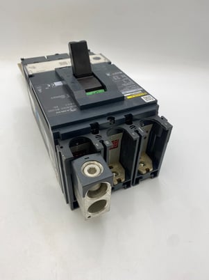 400 Amps, Square D, LJM36400U31X, bolt-on circuit breaker, 600 Volts, 3-phase, 3-pole - Image 2