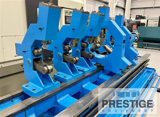 Binns & Berry #Trident-L850, 33" swing, 472" centers, 4-1250 RPM, 4" spdl hole, Newall digital read out, 30 - Image 7