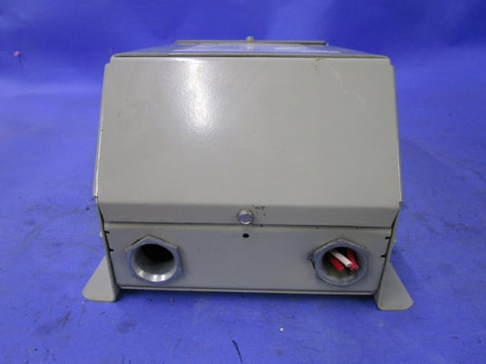 1 KVA 120/240 Primary, 12/24 Secondary, General Electric Buck Boost transformer, 9T51B0110 type QB 41.7A max - Image 4