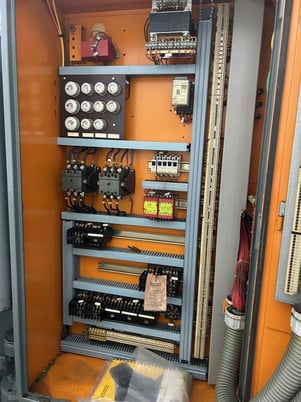 Pfauter #P-900, vertical gear hobber, differential, 2-cut cycle, tailstock w/center, change gears - Image 8