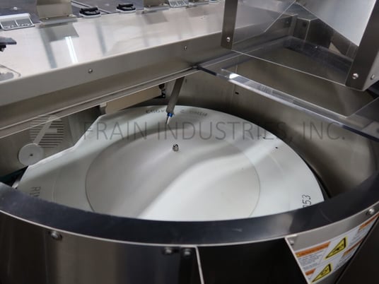 Pace #M400R, automatic, Stainless Steel, compact, bulk plastic bottle feeder & unscrambler, 20-350 containers - Image 2