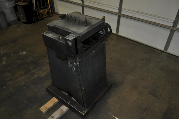 12" x .125" Rapid-Air, sheet & strip straightener, (9) 1.25" diameter Roll, variable speed, entry pinch rolls - Image 3