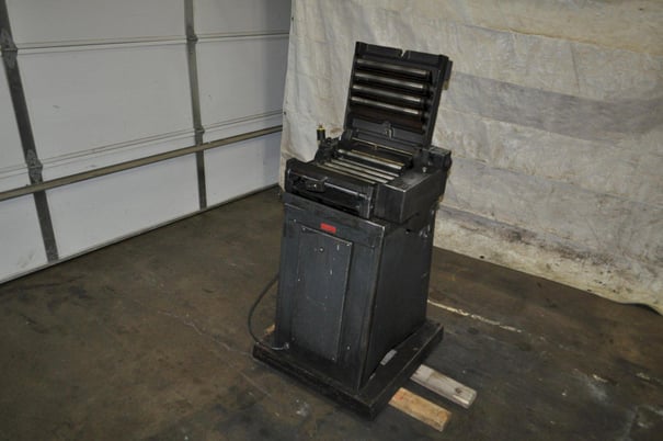 12" x .125" Rapid-Air, sheet & strip straightener, (9) 1.25" diameter Roll, variable speed, entry pinch rolls - Image 6