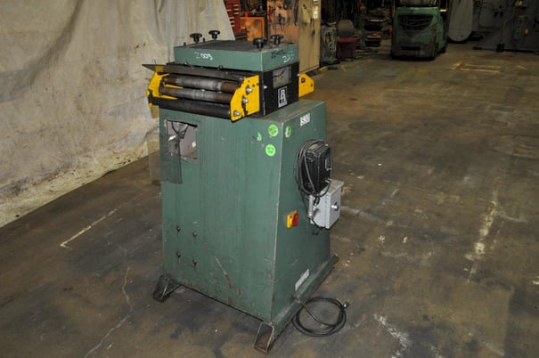 16" x .105" PA Industries, flat & shape straightener, (5) 1.5" diameter roll, entry & exit pinch rolls, loop - Image 2