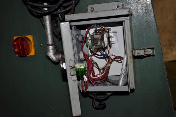 16" x .105" PA Industries, flat & shape straightener, (5) 1.5" diameter roll, entry & exit pinch rolls, loop - Image 10