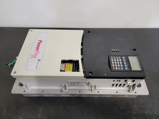 40 HP Allen-Bradley, 20AE041A3AYNANC0, PowerFlex 70 Adjustable Frequency AC Drive, 600 Volts - Image 4