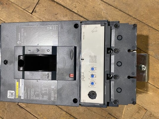 250 Amps, Square D, LDA36250U31X, I-Line Circuit Breaker, 3 Pole, 3 phase, 600 Volts - Image 4
