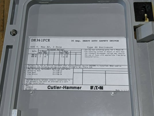 30 Amp. Cutler-Hammer, DH361FCK, Fusible Disconnect Switch, 3 Pole, 600 V, Non-Metallic Enclosure - Image 8