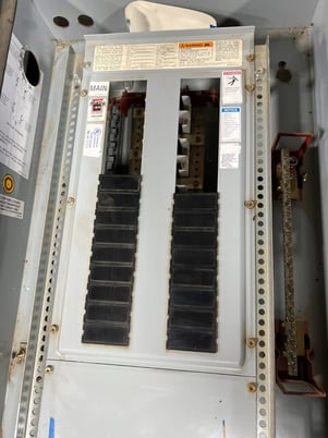 100 Amp. Cutler-Hammer, PRL2A, Pow-R-Line Panelboard, 30 Space, 3 phase, 480Y/277 V - Image 7