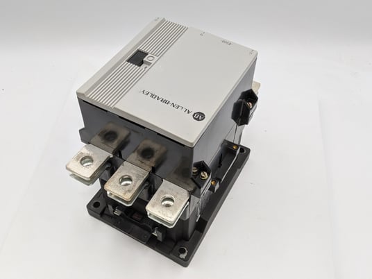 304 Amp. Allen-Bradley, 100-B300ND3, Non-Reversing Contactor, 600 Volt, 3-Pole, 3 phase, 60Hz - Image 6