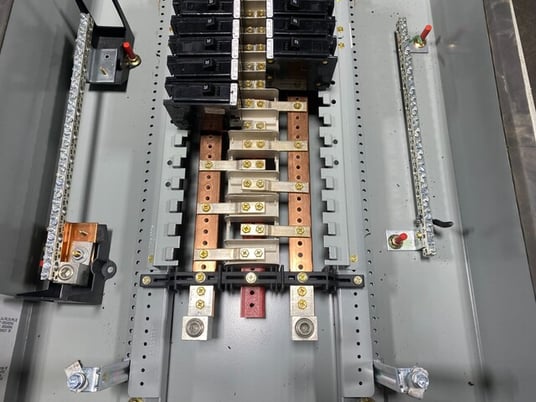 100 Amp. Eaton, PRL1X, Pow-R-Line Xpert Panelboard, 120/240 V, 1 phase, 3 Wire, 30 Space - Image 5