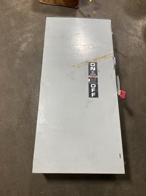 400 Amp. General Electric, TH3325R, Safety Disconnect Switch, 3 Pole, 240 V, 3 phase, 100 HP, 3R Enclosure - Image 2