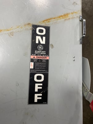 400 Amp. General Electric, TH3325R, Safety Disconnect Switch, 3 Pole, 240 V, 3 phase, 100 HP, 3R Enclosure - Image 4