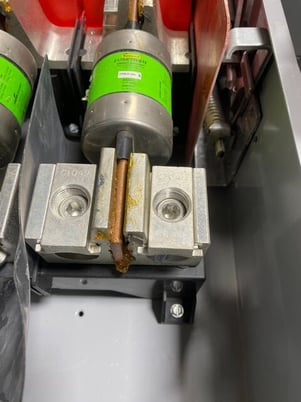 400 Amp. Siemens, GF325NA, Safety Disconnect Switch, 3 Pole, 240 V, 3 phase, 125 HP, FRN-R-400 fuses - Image 6