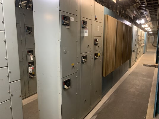 Westinghouse, five star double-sided mo, 15 Buckets, 1000 Amps, 600 V, 3 phase, 3 W., 1988 - Image 7