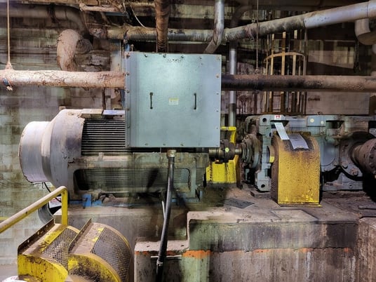 70" Sundstrand Defibrator #RGP-70/76-CD, refiner, 750 HP TECO motor type AFHG-TK, 1789 RPM, 4000 V. - Image 3