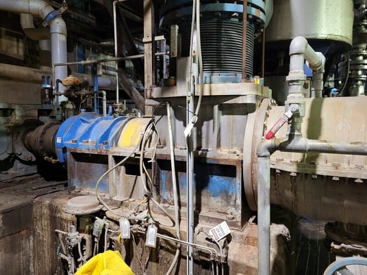 70" Sundstrand Defibrator #RGP-70/76-CD, refiner, 750 HP TECO motor type AFHG-TK, 1789 RPM, 4000 V. - Image 4