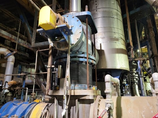 70" Sundstrand Defibrator #RGP-70/76-CD, refiner, 750 HP TECO motor type AFHG-TK, 1789 RPM, 4000 V. - Image 5