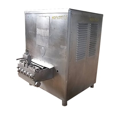 APV Crepaco #5DD, 2-stage micro shear homogenizer, 1700 gph @ 2500 psi, 5 cyl. - Image 2