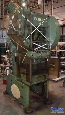 45 Ton, Federal #45, OBI press, 3" stroke, 11" Shut Height, air clutch & brake, 5 HP, 120 SPM, 1975 - Image 3