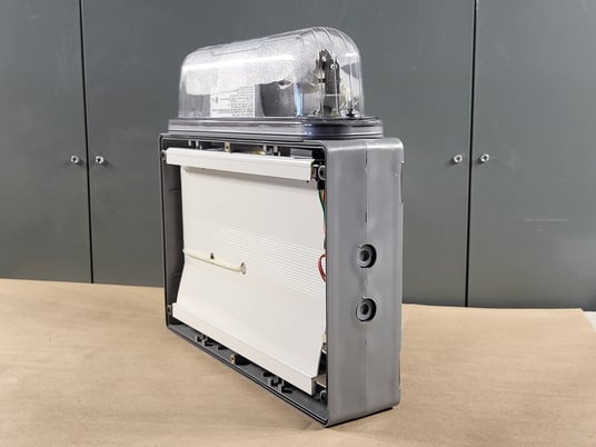 Thomas & Betts #LHCG6L36LD1CW, Pictogram Combo, 120/347 Vac, 6 V, 60 Hz, 4 Watts, MR16 LED - Image 3