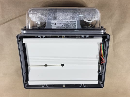 Thomas & Betts #LHCG6L36LD1CW, Pictogram Combo, 120/347 Vac, 6 V, 60 Hz, 4 Watts, MR16 LED - Image 10