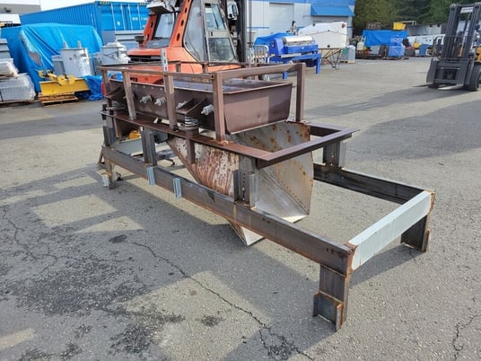 Vibration Screen Assembly, 158" x 46" x 56" screen deck part, 124" x 50" x 61" container - Image 5