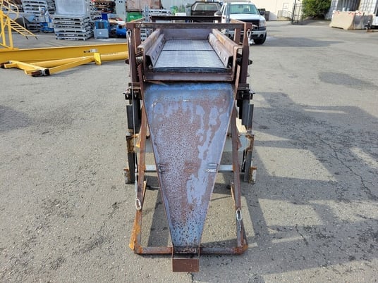 Vibration Screen Assembly, 158" x 46" x 56" screen deck part, 124" x 50" x 61" container - Image 8